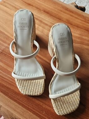 Oasis Society Cream Woven Double-Strap Slide Mules
